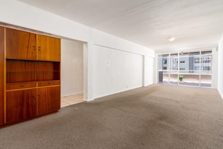 1 Bedroom Property for Sale in Mouille Point Western Cape